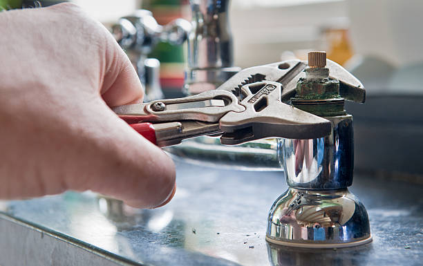 Best 24/7 water damage repair  in Delta, OH